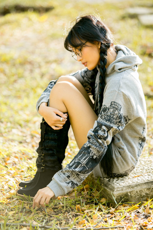 truong-thi-may-phoi-do-sexy-voi-bot-cao-co-8