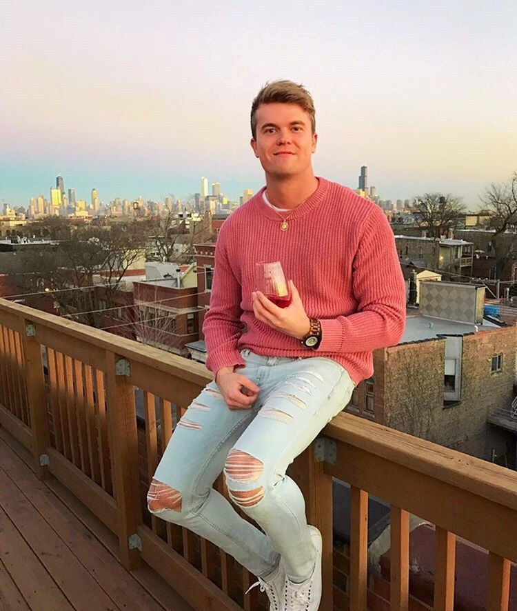 Nam y ta 9X dep trai duoc dan mang yeu men hinh anh 9