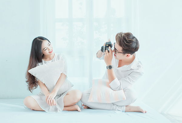 Trần Anh Khoa (SN 1992) và Nguyễn Kỳ Duyên (SN 1994) đều làm việc trong ngành ngân hàng.