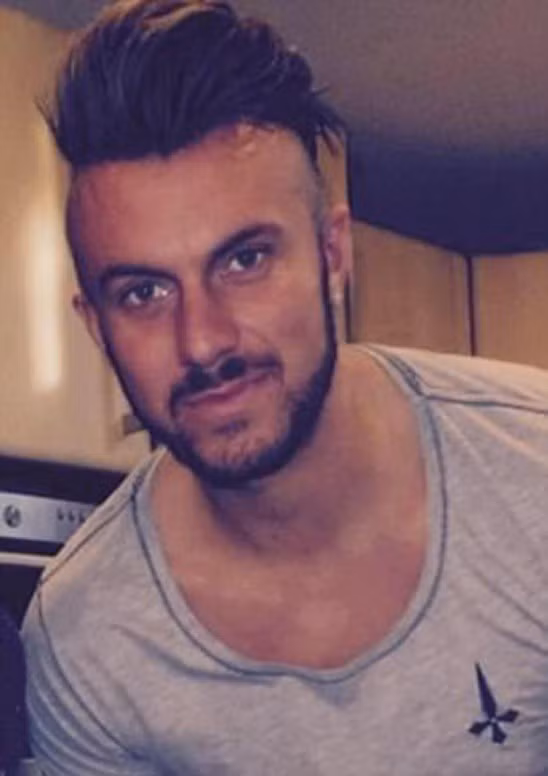 Sau vụ nhầm lẫn, bà mẹ gọi Campfield là con trai mới của mình