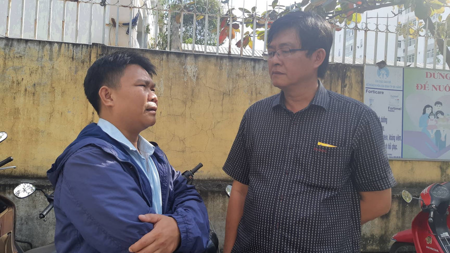 Thầy Nguyễn Minh Quân buồn đau khi nói về vụ tai nạn xảy ra với đoàn xe giảng viên, sinh viên nhà trường. Thầy Nguyễn Minh Quân buồn đau khi nói về vụ tai nạn xảy ra với đoàn xe giảng viên, sinh viên nhà trường.