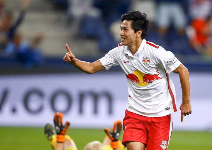 Minamino thành công tại Áo Minamino thành công tại Áo