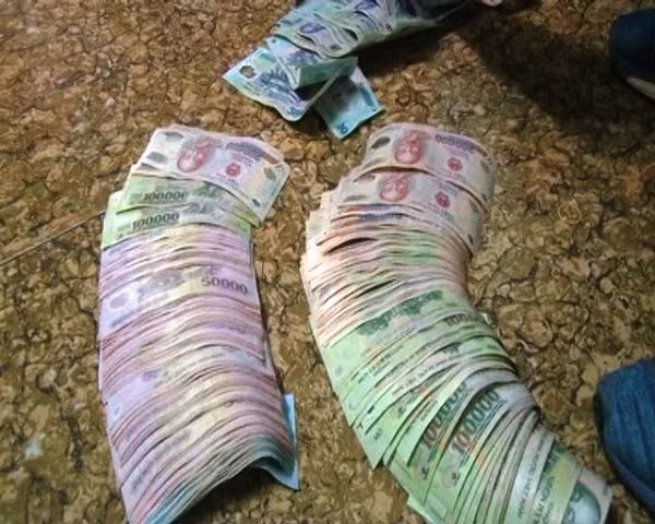 Tang vật được cơ quan điều tra thu giữ tại hiện trường.