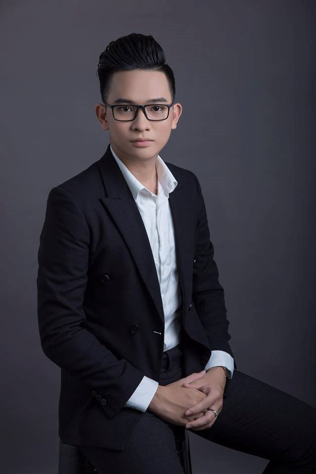 Hành trình từ chàng trai nói lắp tới MC truyền hình của thầy giáo hot boy ảnh 3 Hành trình từ chàng trai nói lắp tới MC truyền hình của thầy giáo hot boy ảnh 3