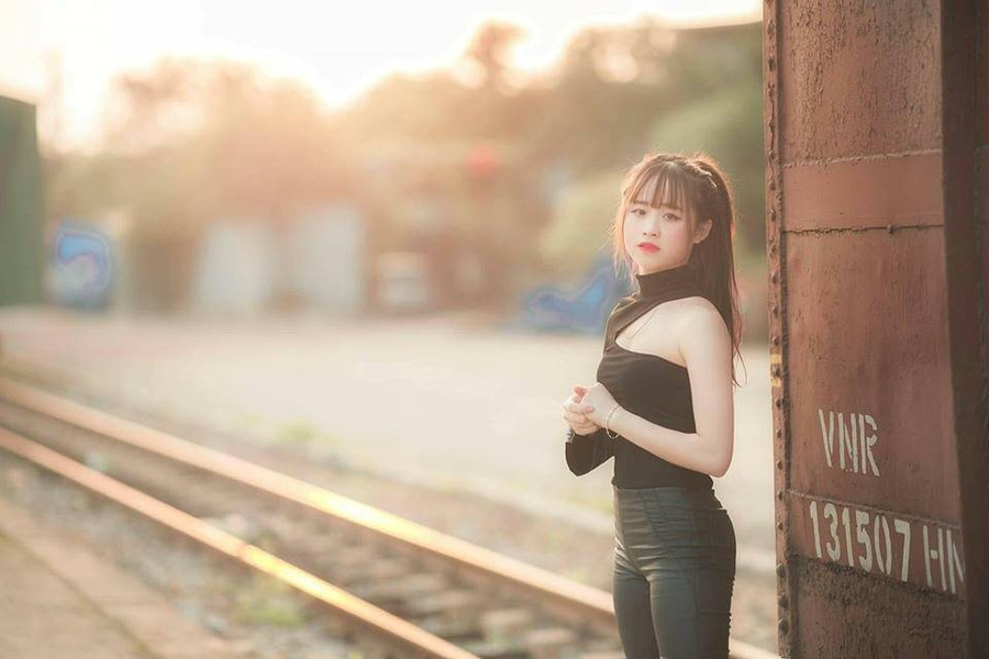 9x xinh đẹp mong muốn “lấn sân” vào showbiz Việt ảnh 6 9x xinh đẹp mong muốn “lấn sân” vào showbiz Việt ảnh 6