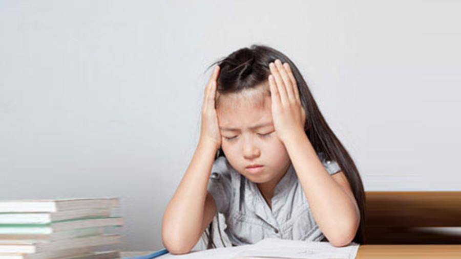 Áp lực có thể dẫn đến trầm cảm, mất ngủ và các vấn đề nghiêm trọng khác. (Ảnh: ITN). Áp lực có thể dẫn đến trầm cảm, mất ngủ và các vấn đề nghiêm trọng khác. (Ảnh: ITN).