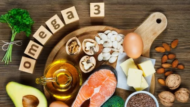 Omega-3 rất cần thiết cho tóc. (Ảnh: ITN) Omega-3 rất cần thiết cho tóc. (Ảnh: ITN)