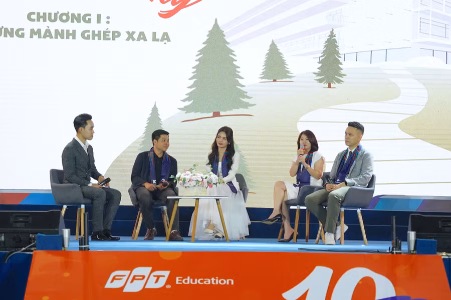 Thầy cô giáo cùng chia sẻ lại những kỷ niệm khó quên từ những ngày đầu Khoá 1, Khoá 2 mới vào trường.