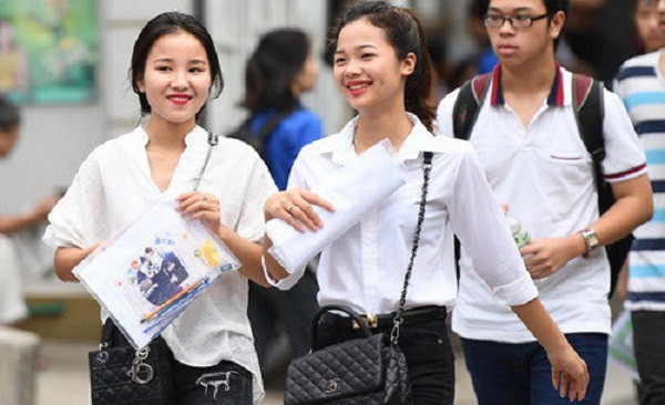 Theo Dự thảo sửa đổi, bổ sung một số điều về Quy chế tuyển sinh 2019: Ngành sư phạm, y khoa sẽ có điểm sàn riêng Theo Dự thảo sửa đổi, bổ sung một số điều về Quy chế tuyển sinh 2019: Ngành sư phạm, y khoa sẽ có điểm sàn riêng