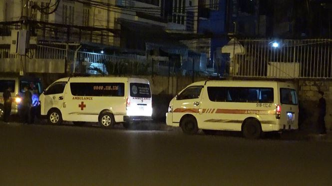 Máy bay đưa thi thể nạn nhân vụ đánh bom ở Ai Cập về đến Việt Nam - ảnh 2