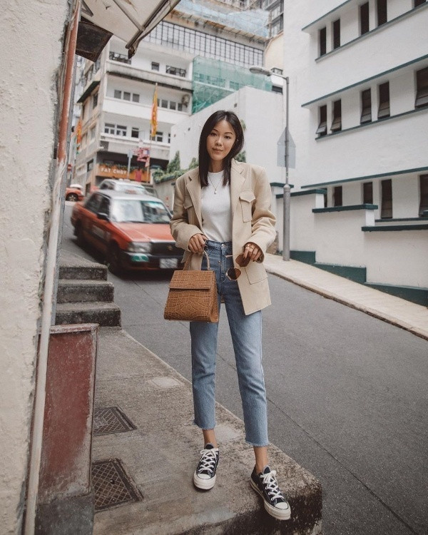 Học cách Fashionista phối đồ cực chất trong tiết trời giao mùa ảnh 3 Empty