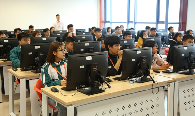 Cuộc thi Vô địch tin học văn phòng thế giới – MOSWC nhằm hiện thực hóa khát vọng xây dựng một thế hệ lao động trẻ Việt Nam thành thạo tin học, công nghệ, góp phần thúc đẩy nền kinh tế số của đất nước phát triển bền vững trong tương lai. Cuộc thi Vô địch tin học văn phòng thế giới – MOSWC nhằm hiện thực hóa khát vọng xây dựng một thế hệ lao động trẻ Việt Nam thành thạo tin học, công nghệ, góp phần thúc đẩy nền kinh tế số của đất nước phát triển bền vững trong tương lai.