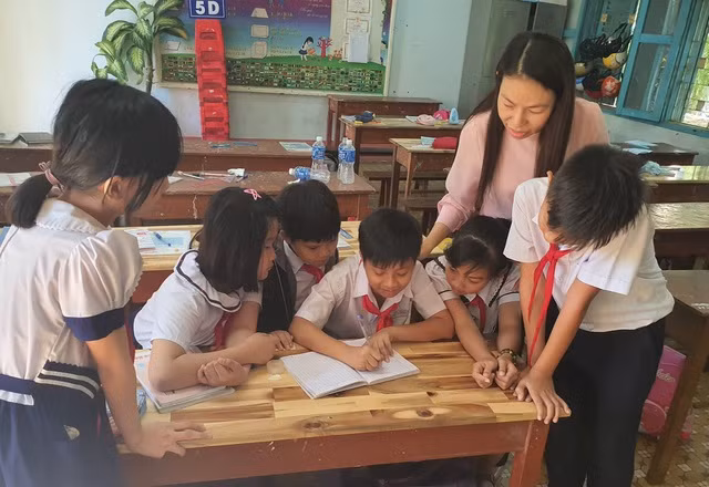 Cậu bé dân tộc Chăm đạt giải Nhì cuộc thi Toán trí tuệ Quốc tế - 4