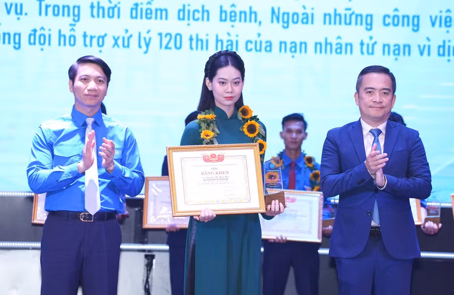 Cô gái trẻ Nguyễn Thị Bích Mai