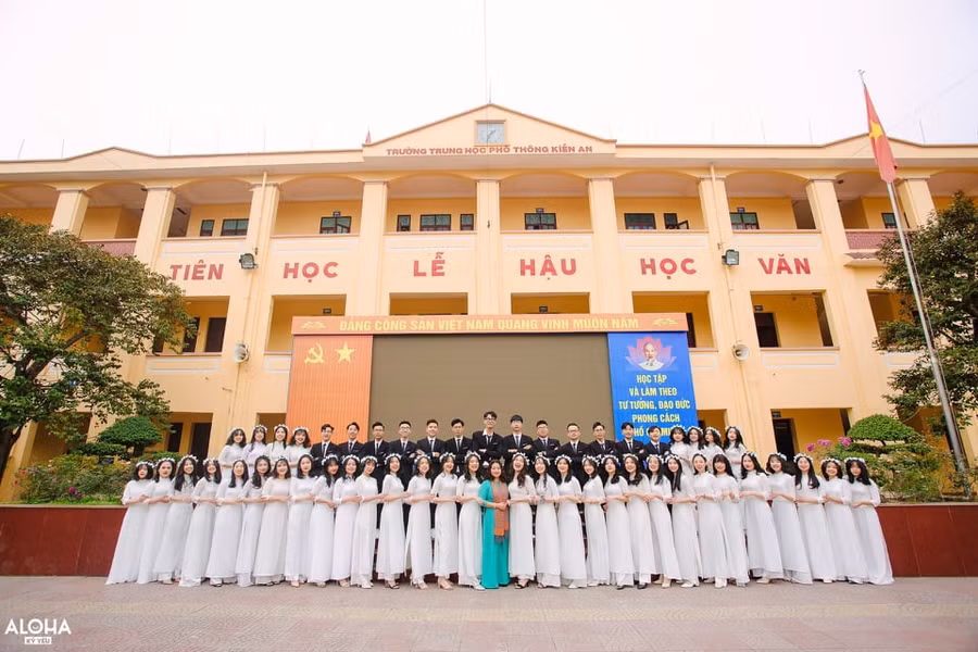 Học sinh Trường THPT Kiến An, Hải Phòng.