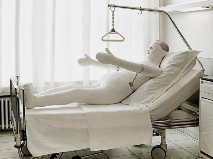 Những poster quảng cáo sáng tạo và hài hước nhất thế giới ảnh 8 Những poster quảng cáo sáng tạo và hài hước nhất thế giới