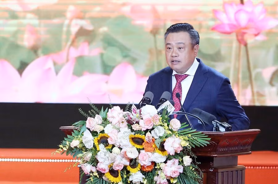 Chủ tịch UBND TP Hà Nội Trần Sỹ Thanh phát biểu khai mạc hội nghị