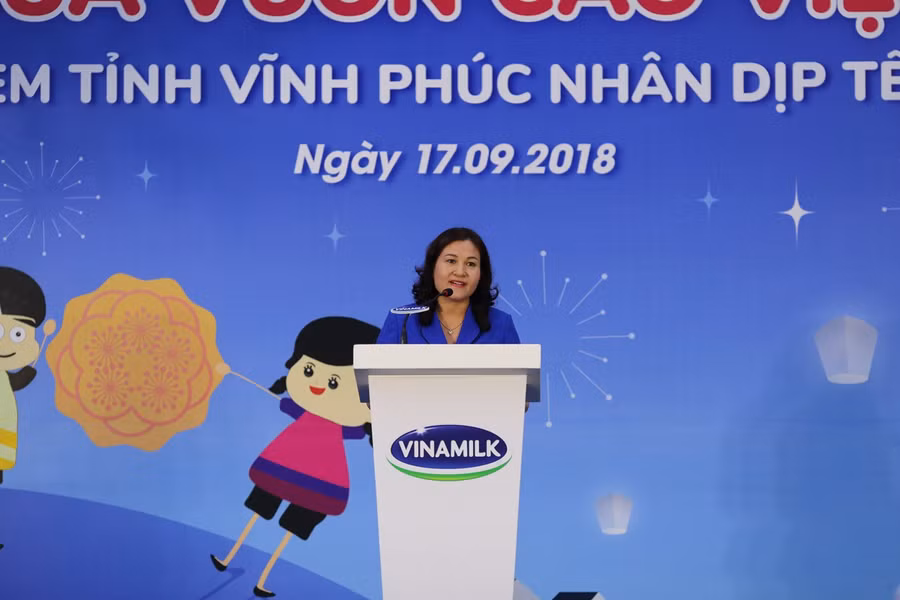 Bà Nguyễn Thị Hà - Thứ trưởng Bộ Lao động - Thương Binh và Xã hội phát biểu tại sự kiện