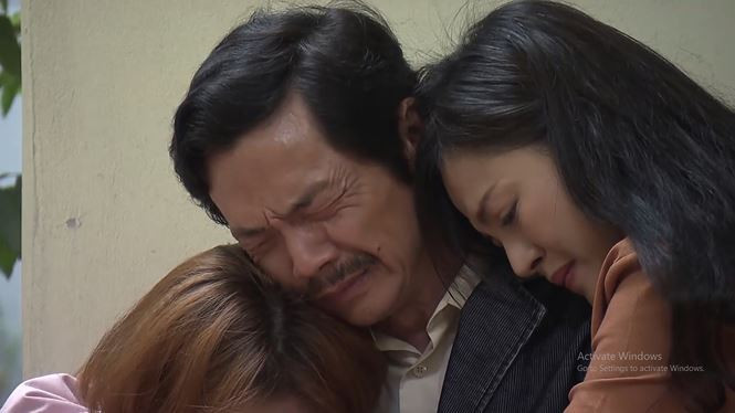 "Về nhà đi con" đã lấy đi biết bao nước mắt của nữ biên kịch Thu Thủy.