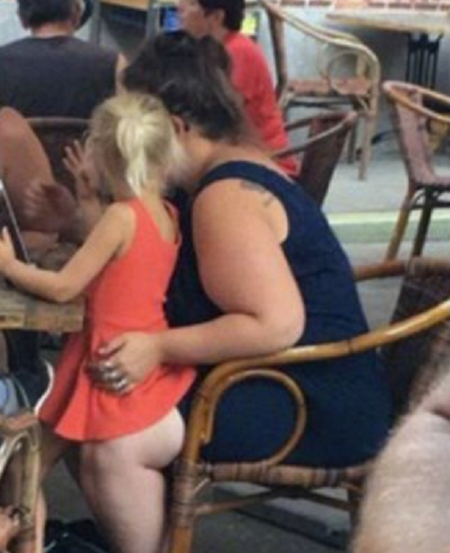 Cẩn thận nhìn nhầm. Cẩn thận nhìn nhầm.