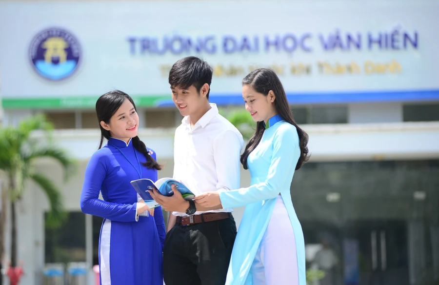 Trường đại học cam kết đầu ra việc làm cho sinh viên: Xây dựng niềm tin, kiến tạo giá trị bền vững