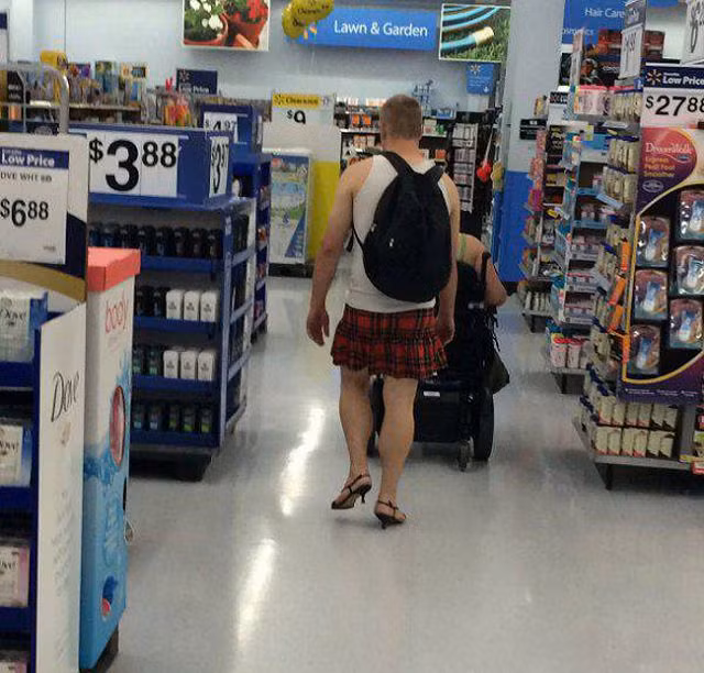 Hành động không giống ai của con người buồn cười - Hình 14