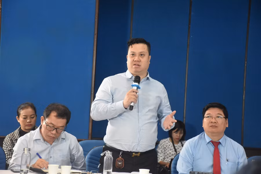 PGS.TS Nguyễn Đức Trung - Phó Hiệu trưởng Trường ĐH Ngân hàng TPHCM phát biểu tại hội thảo về Tự chủ đại học.