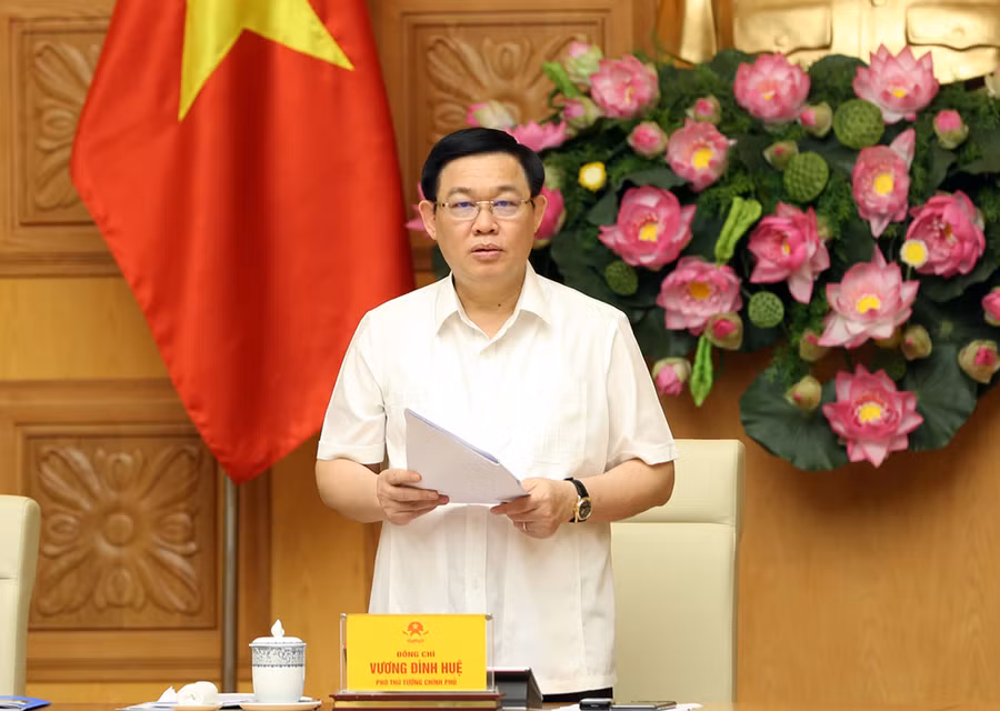 Phó Thủ tướng Vương Đình Huệ phát biểu tại cuộc họp