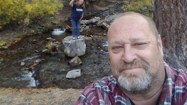 Đổi đời nhờ một cái chăn cũ, triệu phú Mỹ sau đó phải bán nhà đi nơi khác - Ảnh 4