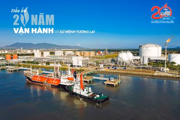 Biểu trưng 20 năm Kho cảng PV GAS Vũng Tàu.