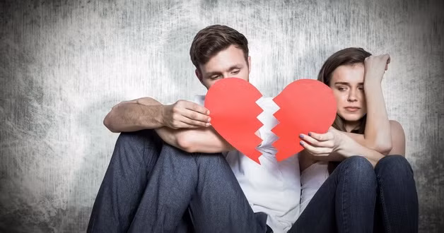 Phát hiện bạn đời không chung thủy, đừng vội quyết định khi đang nóng giận