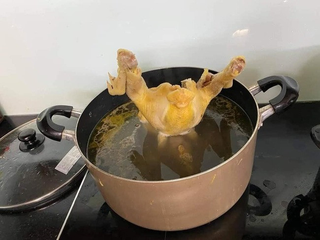 Gà tập nín thở. Gà tập nín thở.