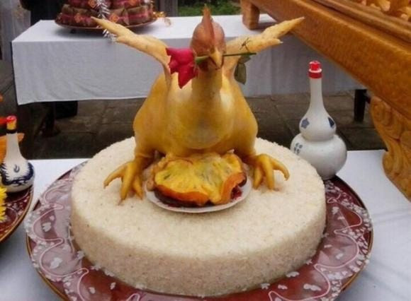 Gà giữ của. Gà giữ của.