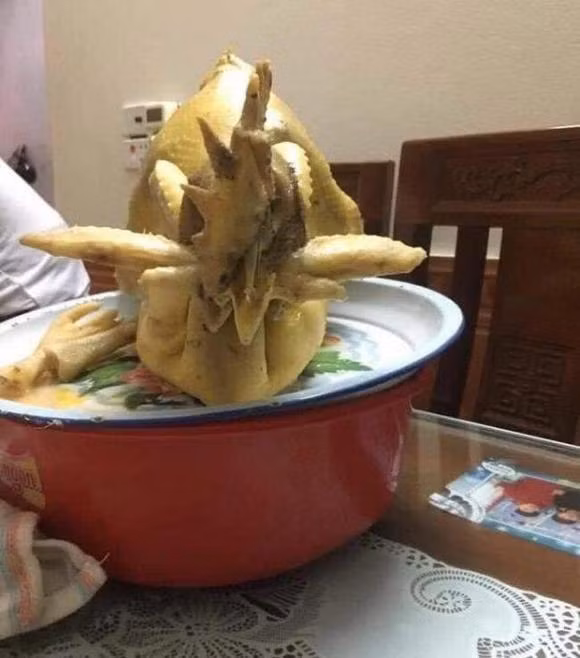 Tư thế ấp trứng.