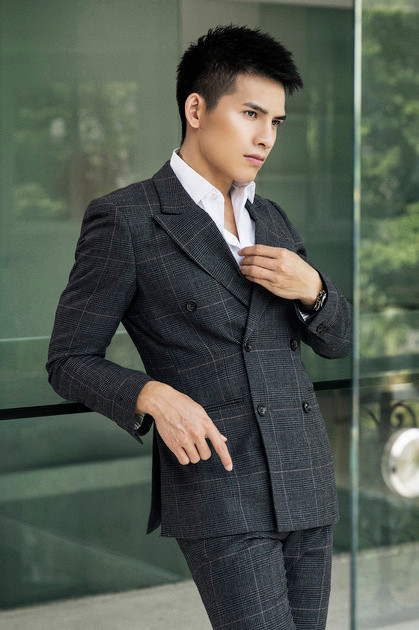 Sau khi dao kéo, tôi cảm thấy mọi thứ xung quanh tốt đẹp hơn, bản thân mình cũng tự tin hơn, nhiều cơ hội mới đến, anh chia sẻ.