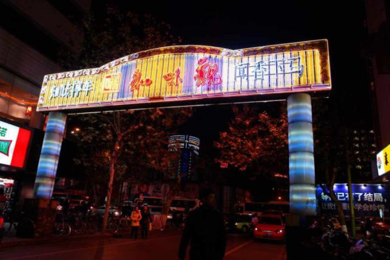 tien canh hang chau va nhung dieu khong the bo lo tai xu thien duong nay hinh anh 6