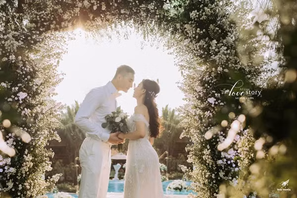 Nam vương cưới con gái 