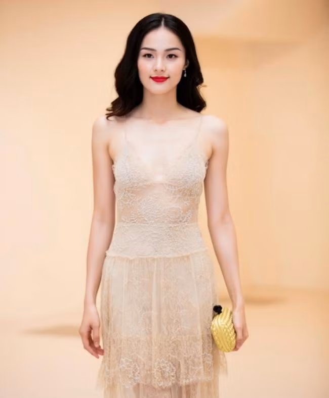 style thoi trang nu tinh ngay he cua tang thanh ha, ha vi, tu hao - 5