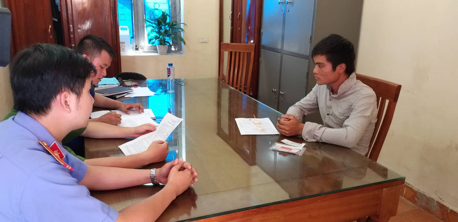 Đối tượng Quàng Văn Quốc tại cơ quan điều tra