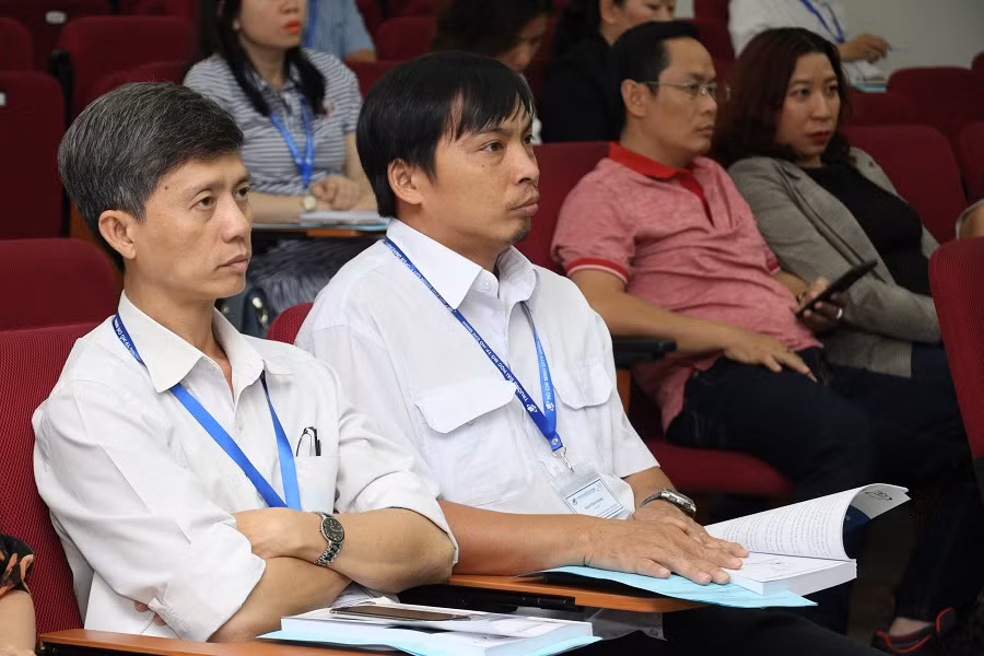 Các đại biểu tham dự hội thảo Thực trạng đào tạo e-learning tại Việt Nam