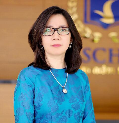 Con gái đầu thầy Long:Thạc sĩ Phan Hà Thủy (nguồn internet) Con gái đầu thầy Long:Thạc sĩ Phan Hà Thủy (nguồn internet)