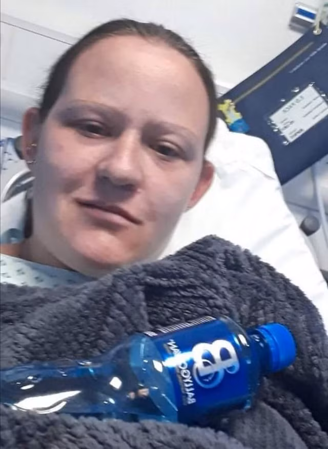 Hôn mê suốt 3 ngày sau khi uống 1 ngụm cola - 3