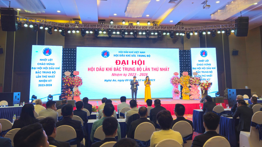 Toàn cảnh đại hội Hội Dầu khí Bắc Trung Bộ nhiệm kỳ 2023-2028. (Ảnh: Phạm Tâm).
