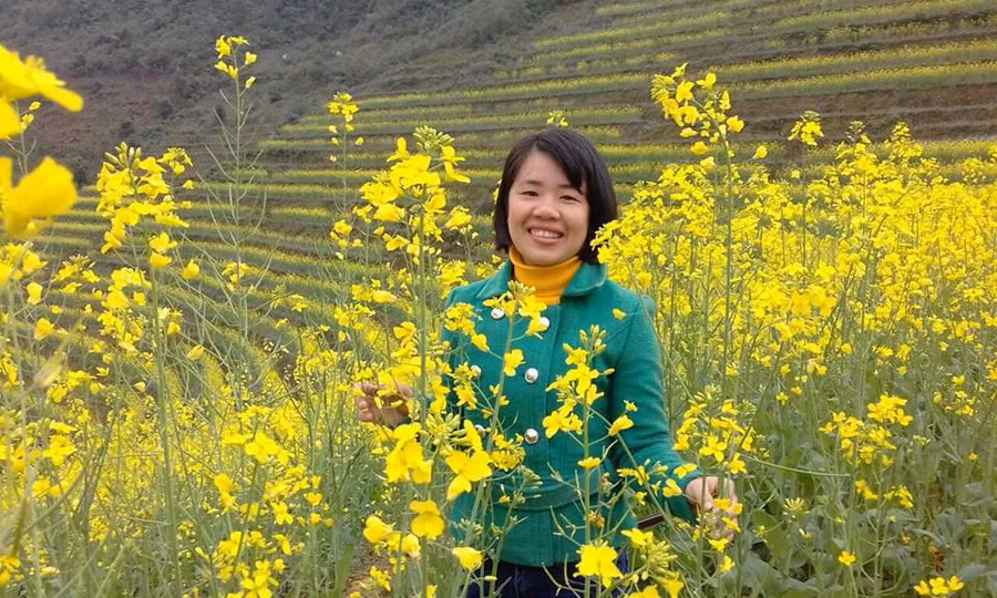 Cô giáo Nguyễn Thị Loan (Trường Tiểu học và THCS thị trấn Mù Cang Chải) một trong số những giáo viên chịu thiệt hại nhiều nhất sau trận lũ quét qua huyện Mù Cang Chải, tỉnh Yên Bái trước thềm năm học mới.