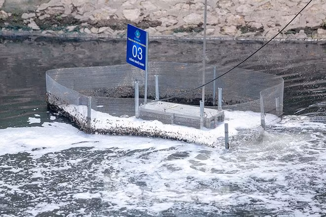 Nước sông Tô Lịch ra sao sau 10 ngày thí điểm 