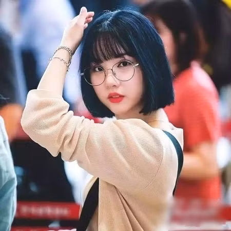 Năm 2019, cắt tóc ngắn như này mới sành điệu nè các nàng