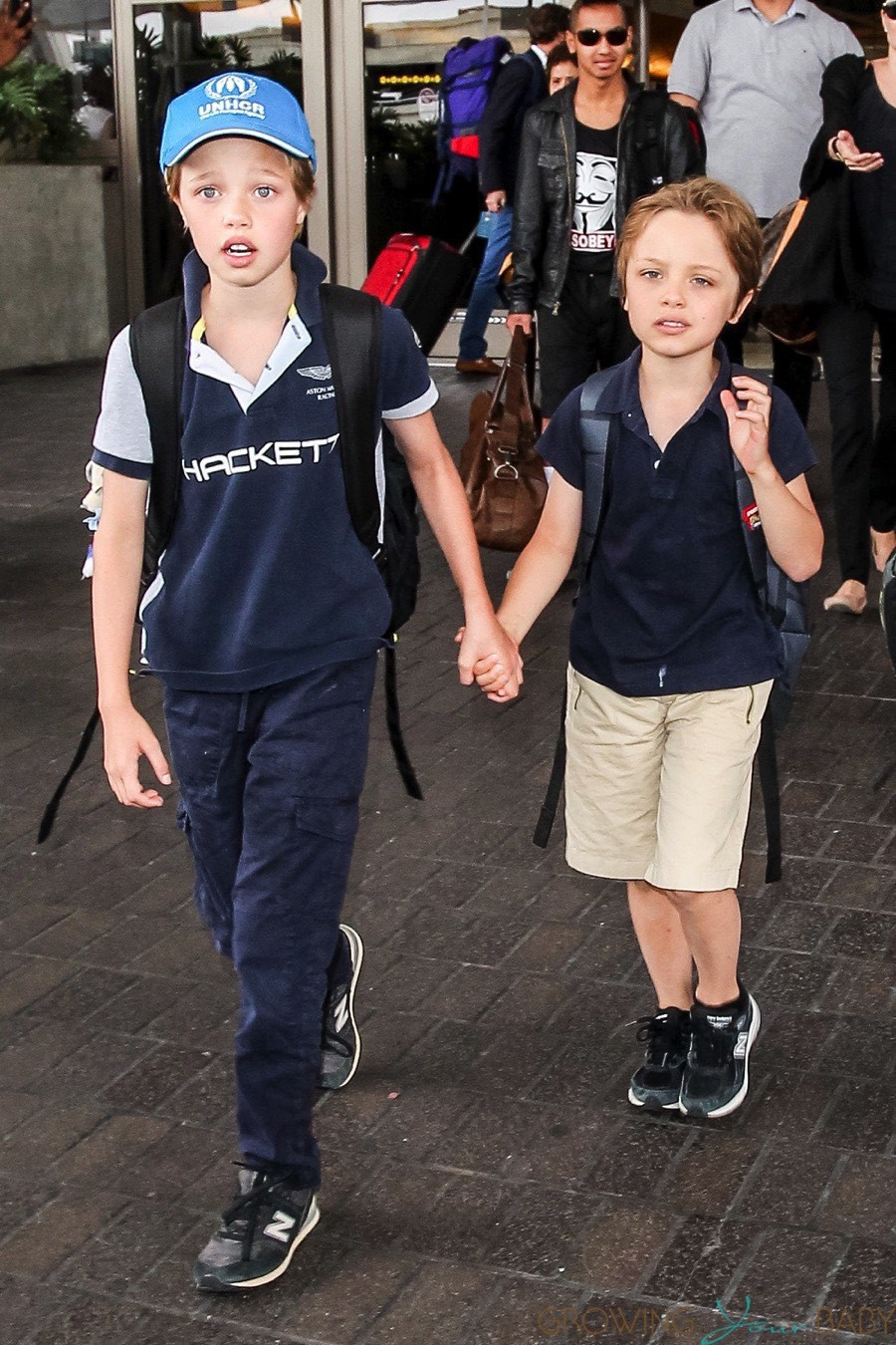 Hành trình lột xác gây choáng của con gái lớn nhà Brangelina: Từ công chúa Hollywood thành tomboy phá cách - Ảnh 19. Hành trình lột xác gây choáng của con gái lớn nhà Brangelina: Từ công chúa Hollywood thành tomboy phá cách - Ảnh 19.