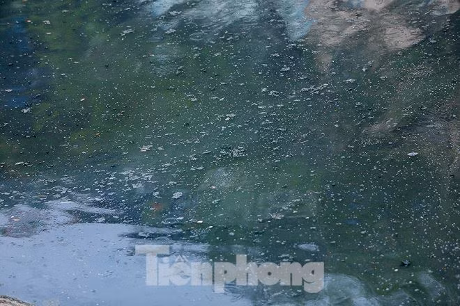 Nước sông Tô Lịch ra sao sau 10 ngày thí điểm 