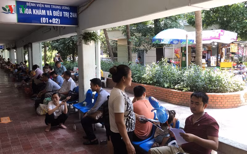 benh nhan, nguoi nha lao dao vi cai nang nhu do lua o ha noi hinh 13