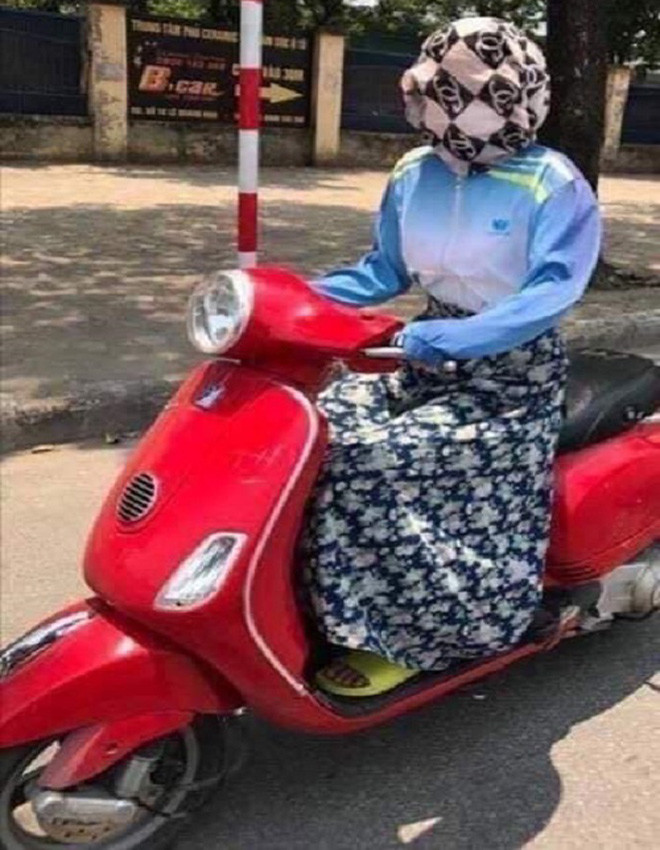 Mặc gì ra đường giữa tiết trời nắng 40 độ? hình ảnh 3 mac gi ra duong giua tiet troi nang 40 do? hinh anh 3